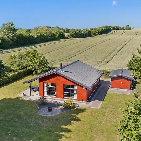 Hébergement de vacances Scenic House On East Funen 200m From The Belt Frorup